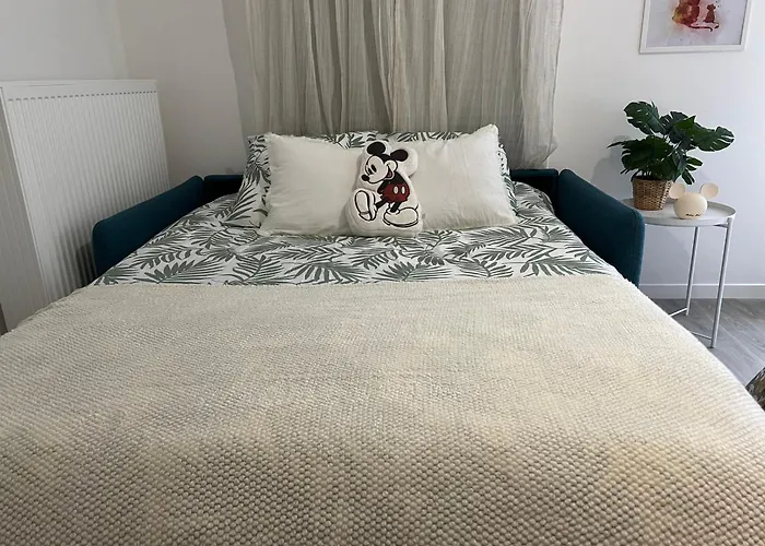 Mickey & Friends Magic - 6 Min From Disneyland Paris